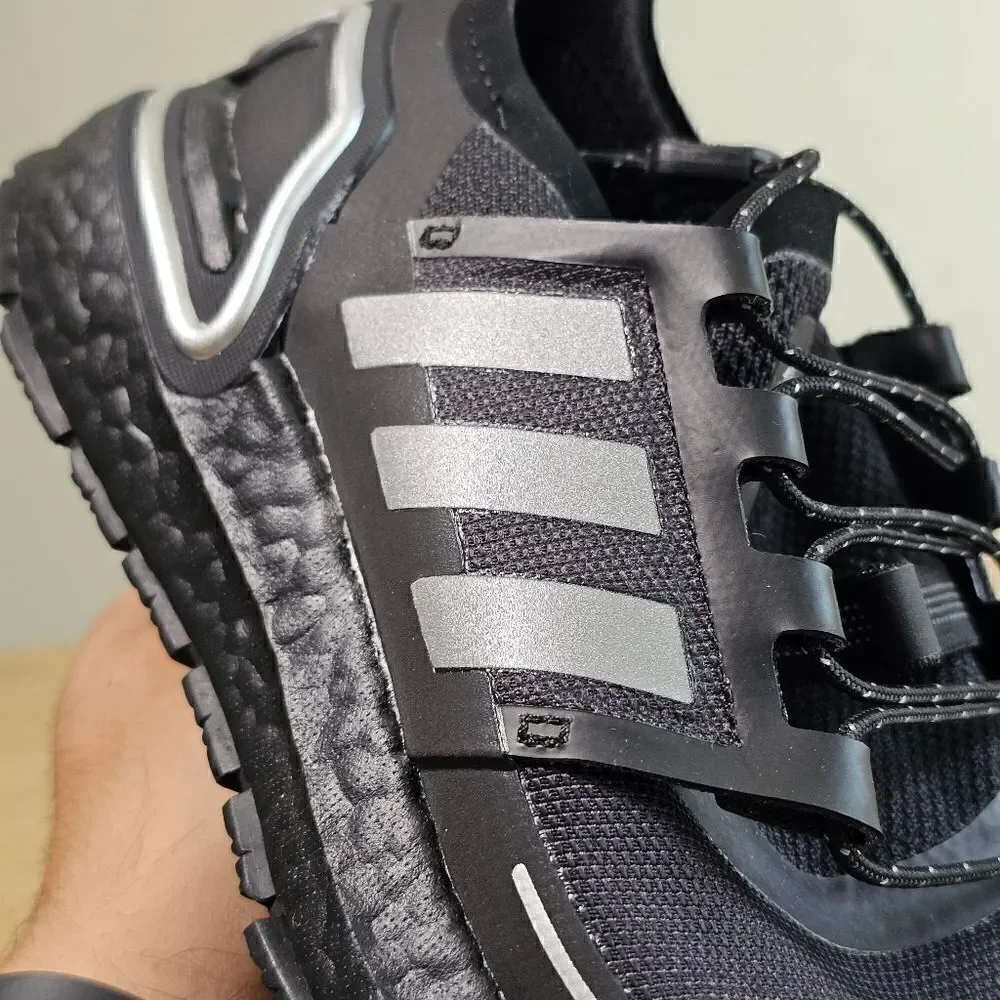 Adidas Ultraboost 20 Cold Ready Running Shoes Women’s 6 Black Silver Q46487 New